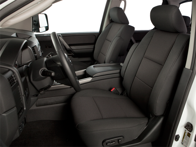 2010 Nissan Titan SE