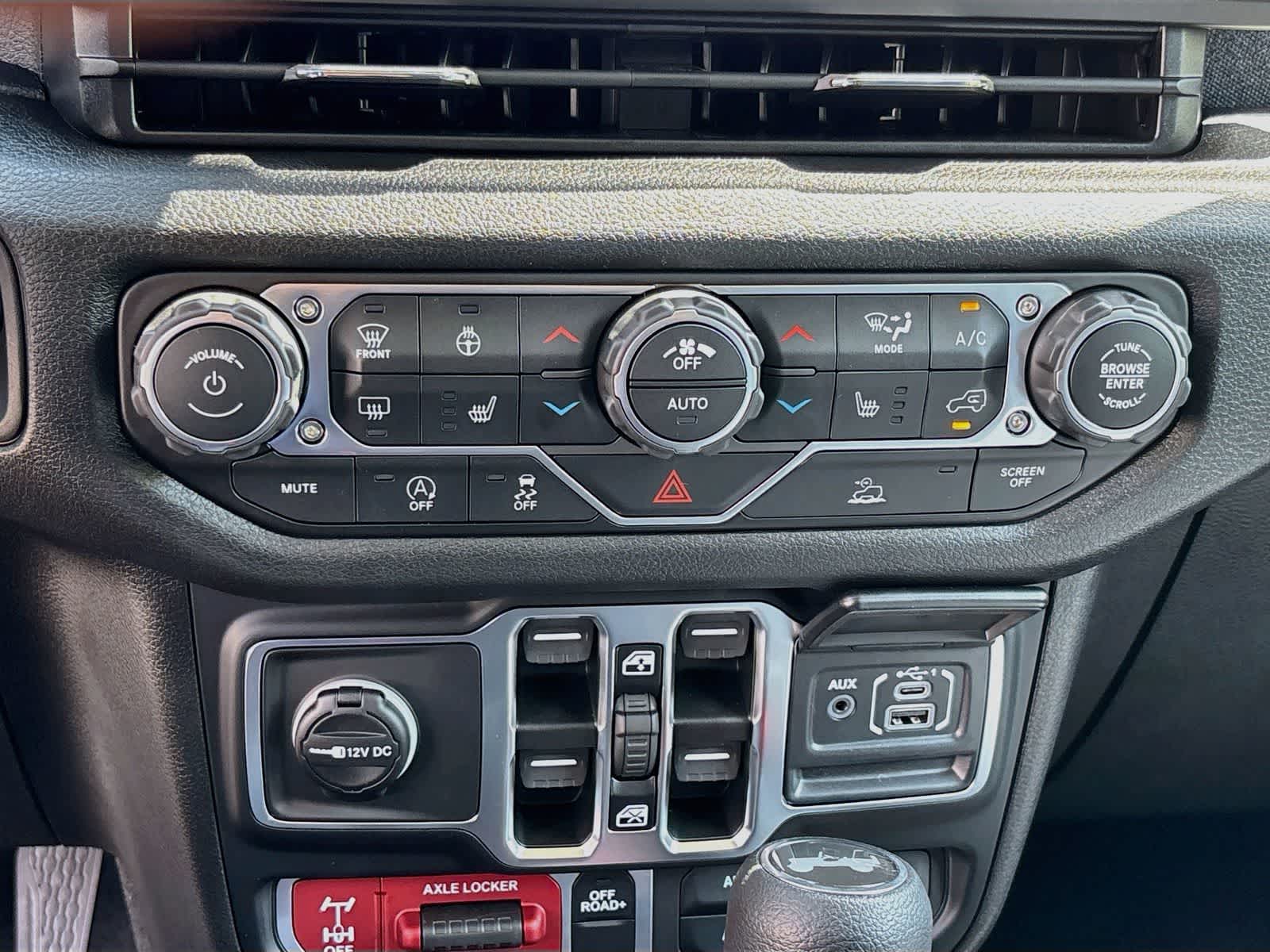 2026 Jeep Wrangler 4-Door Sport