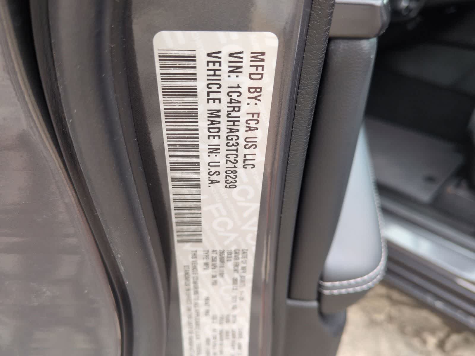 2026 Jeep Grand Cherokee GRAND CHEROKEE LAREDO X 4X4