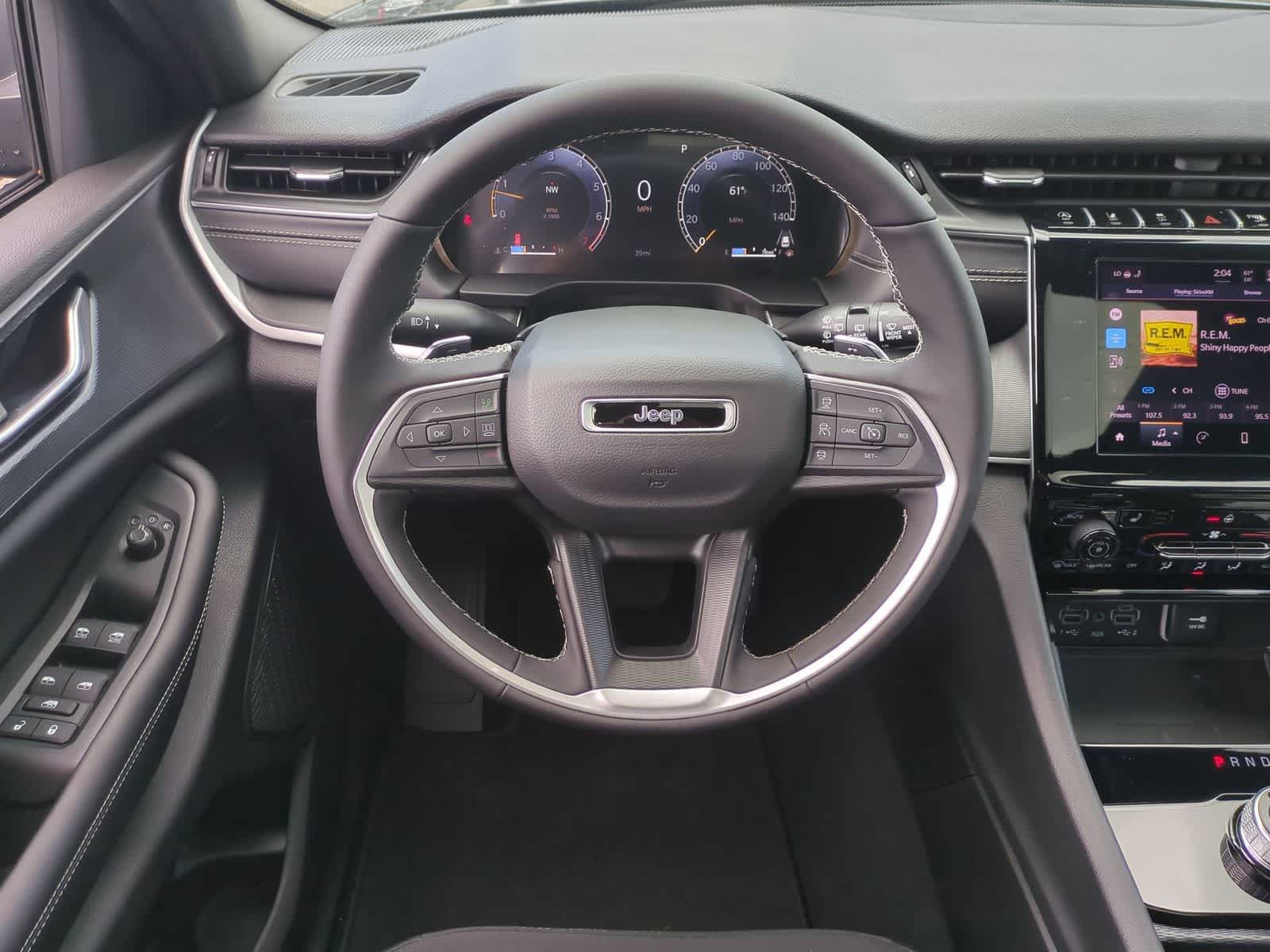 2026 Jeep Grand Cherokee GRAND CHEROKEE LAREDO X 4X4