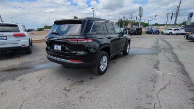 2026 Jeep Grand Cherokee GRAND CHEROKEE LAREDO X 4X4