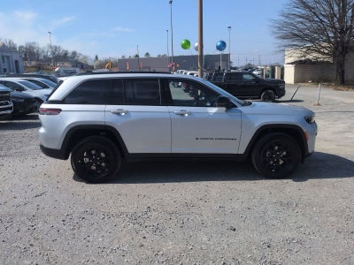 2026 Jeep Grand Cherokee GRAND CHEROKEE LAREDO ALTITUDE 4X4