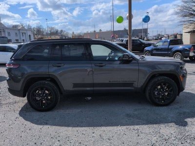 2026 Jeep Grand Cherokee GRAND CHEROKEE LAREDO ALTITUDE 4X4