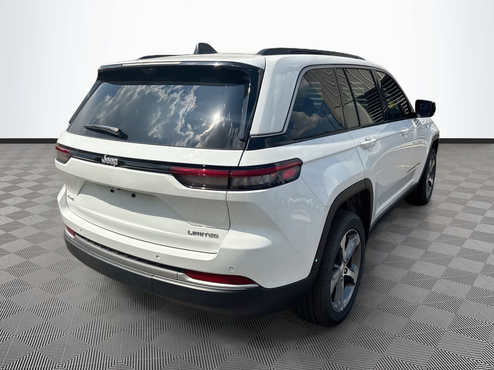 2026 Jeep Grand Cherokee GRAND CHEROKEE LIMITED 4X4
