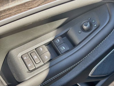 2027 Jeep Grand Cherokee GRAND CHEROKEE LIMITED RESERVE 4X4