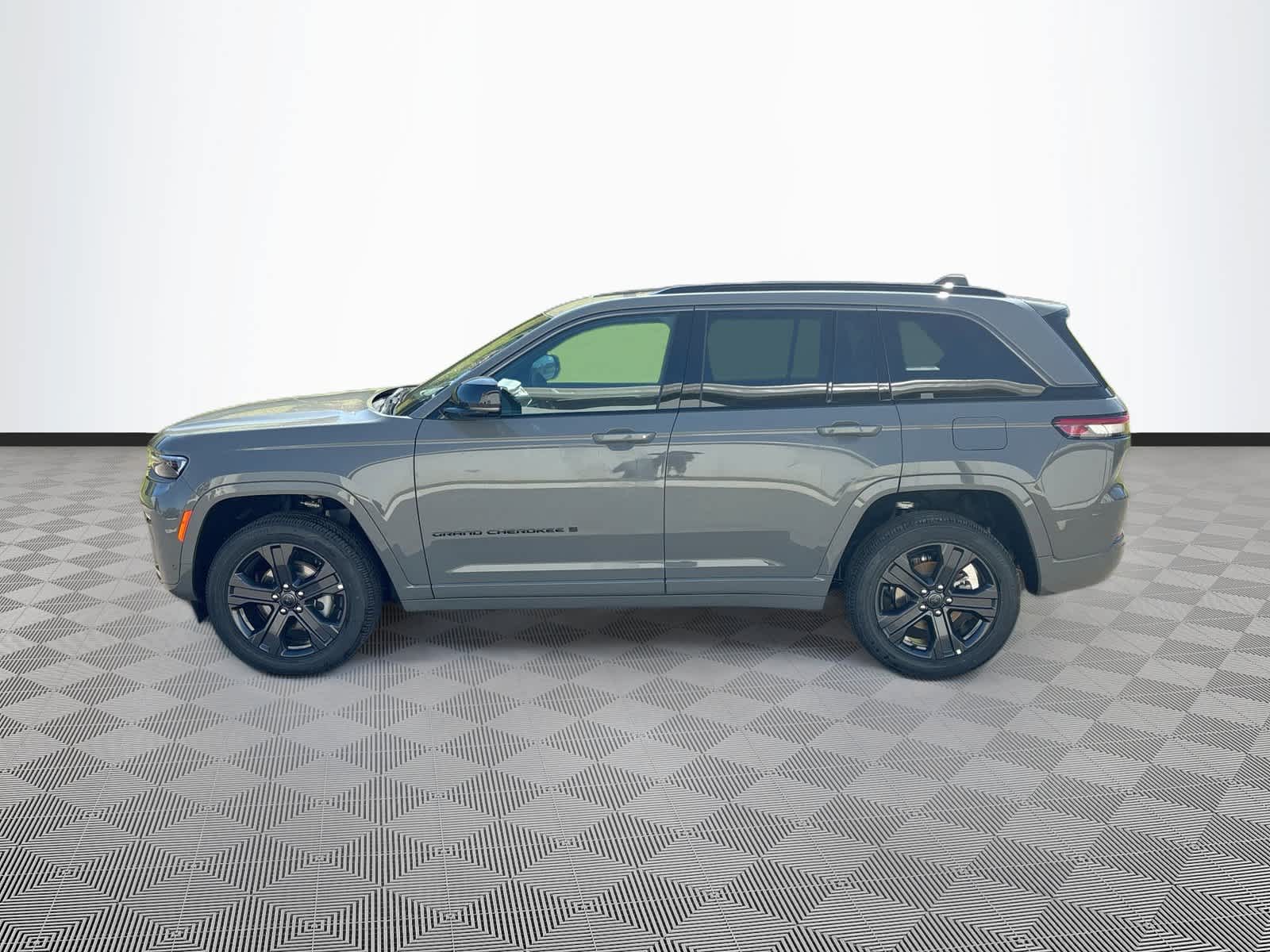 2027 Jeep Grand Cherokee GRAND CHEROKEE LIMITED RESERVE 4X4