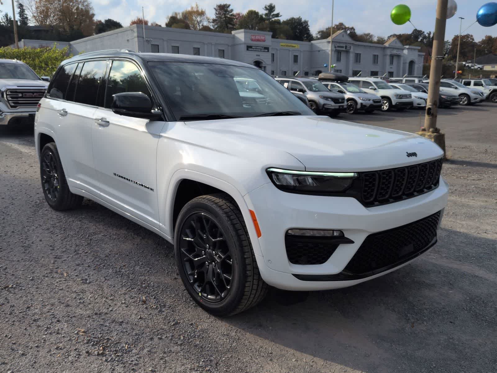 2025 Jeep Grand Cherokee GRAND CHEROKEE SUMMIT 4X4