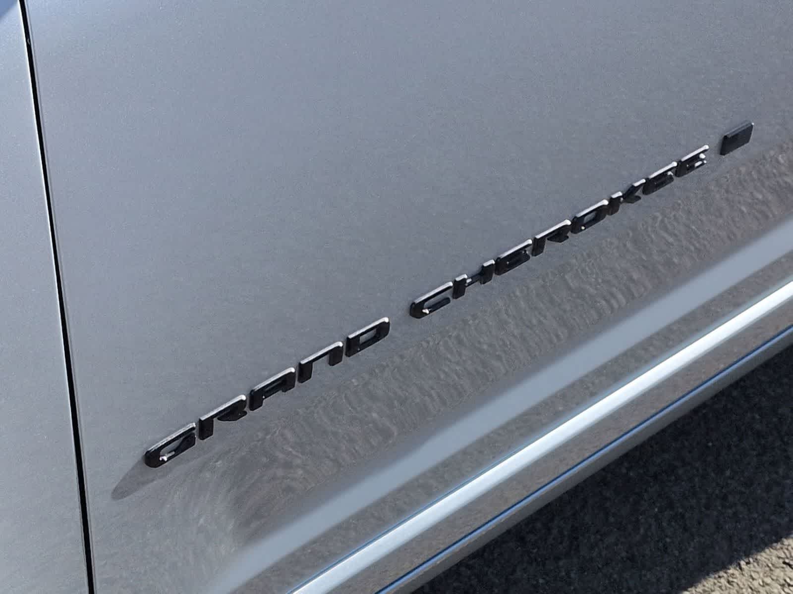 2025 Jeep Grand Cherokee GRAND CHEROKEE SUMMIT 4X4