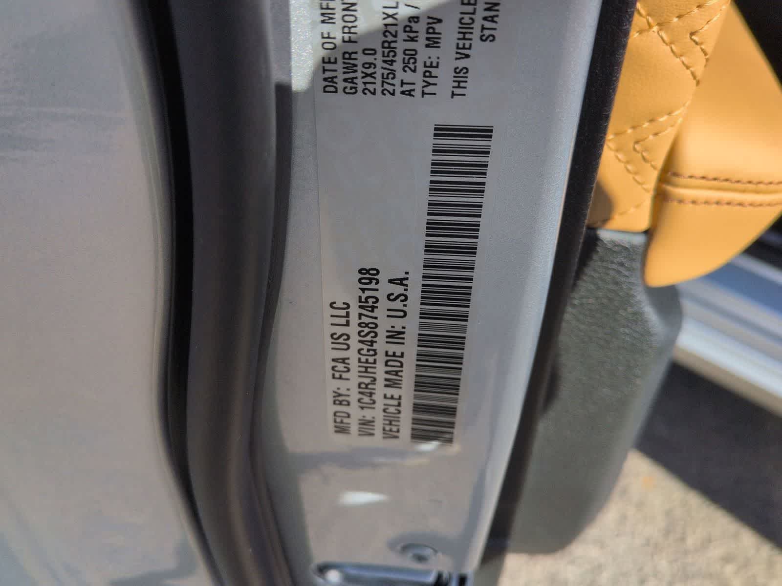 2025 Jeep Grand Cherokee GRAND CHEROKEE SUMMIT 4X4