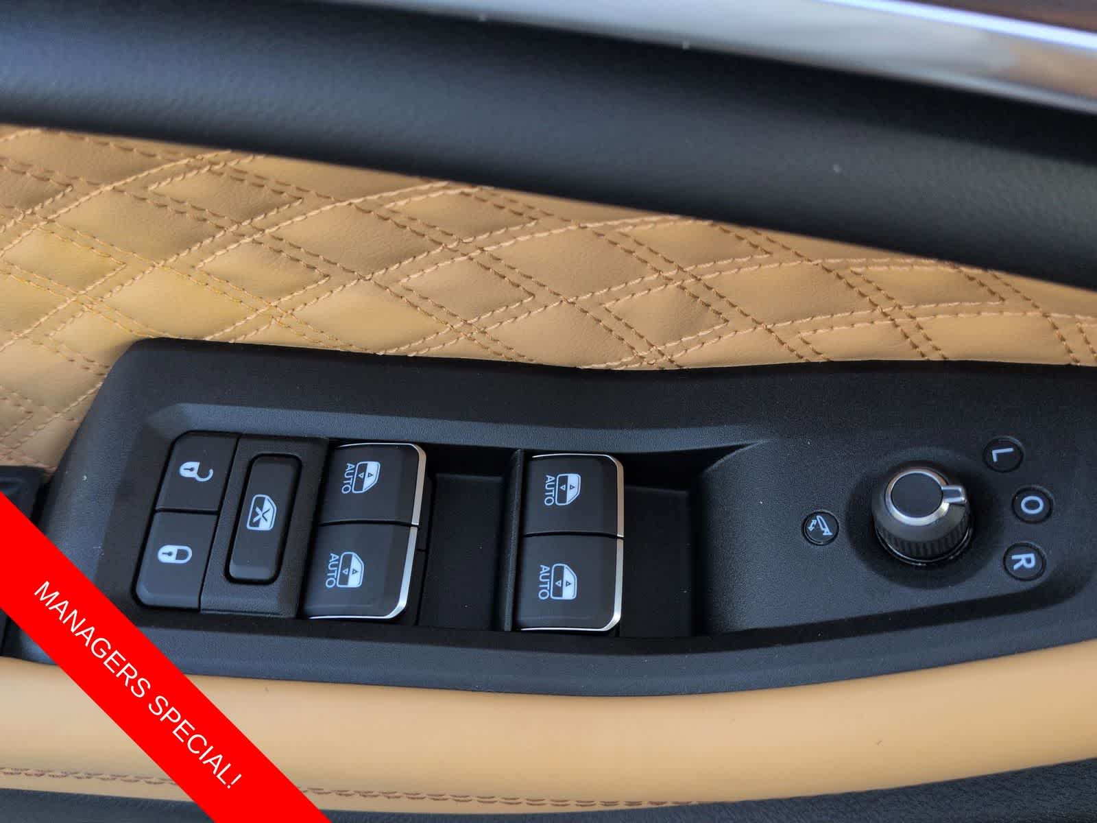 2025 Jeep Grand Cherokee GRAND CHEROKEE SUMMIT 4X4