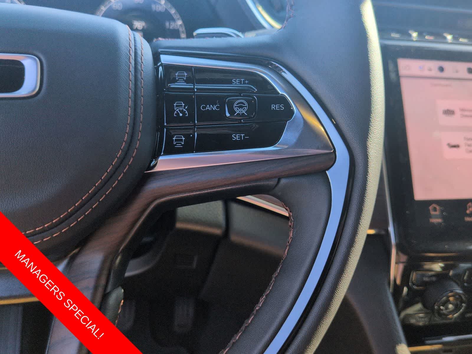 2025 Jeep Grand Cherokee GRAND CHEROKEE SUMMIT 4X4