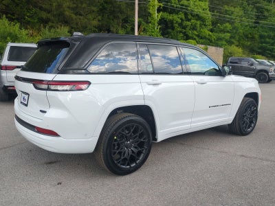 2026 Jeep Grand Cherokee GRAND CHEROKEE SUMMIT 4X4