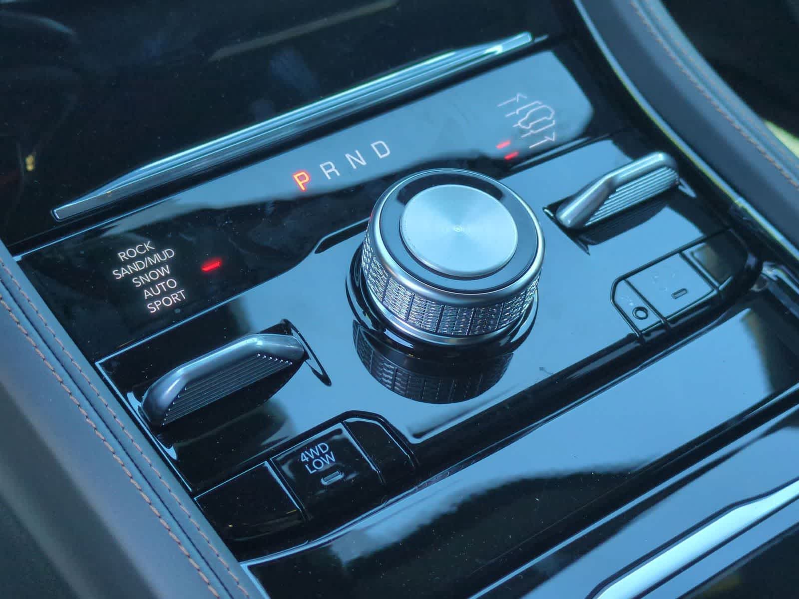 2026 Jeep Grand Cherokee GRAND CHEROKEE SUMMIT 4X4