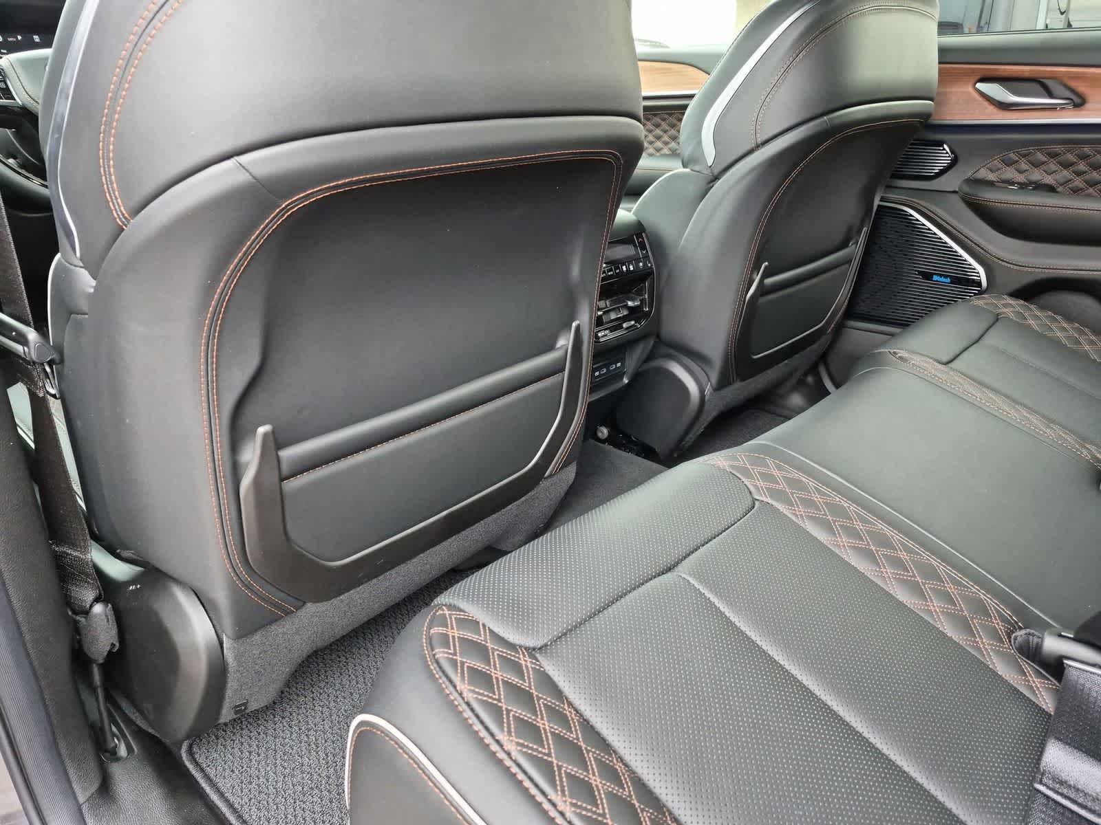 2026 Jeep Grand Cherokee GRAND CHEROKEE SUMMIT 4X4