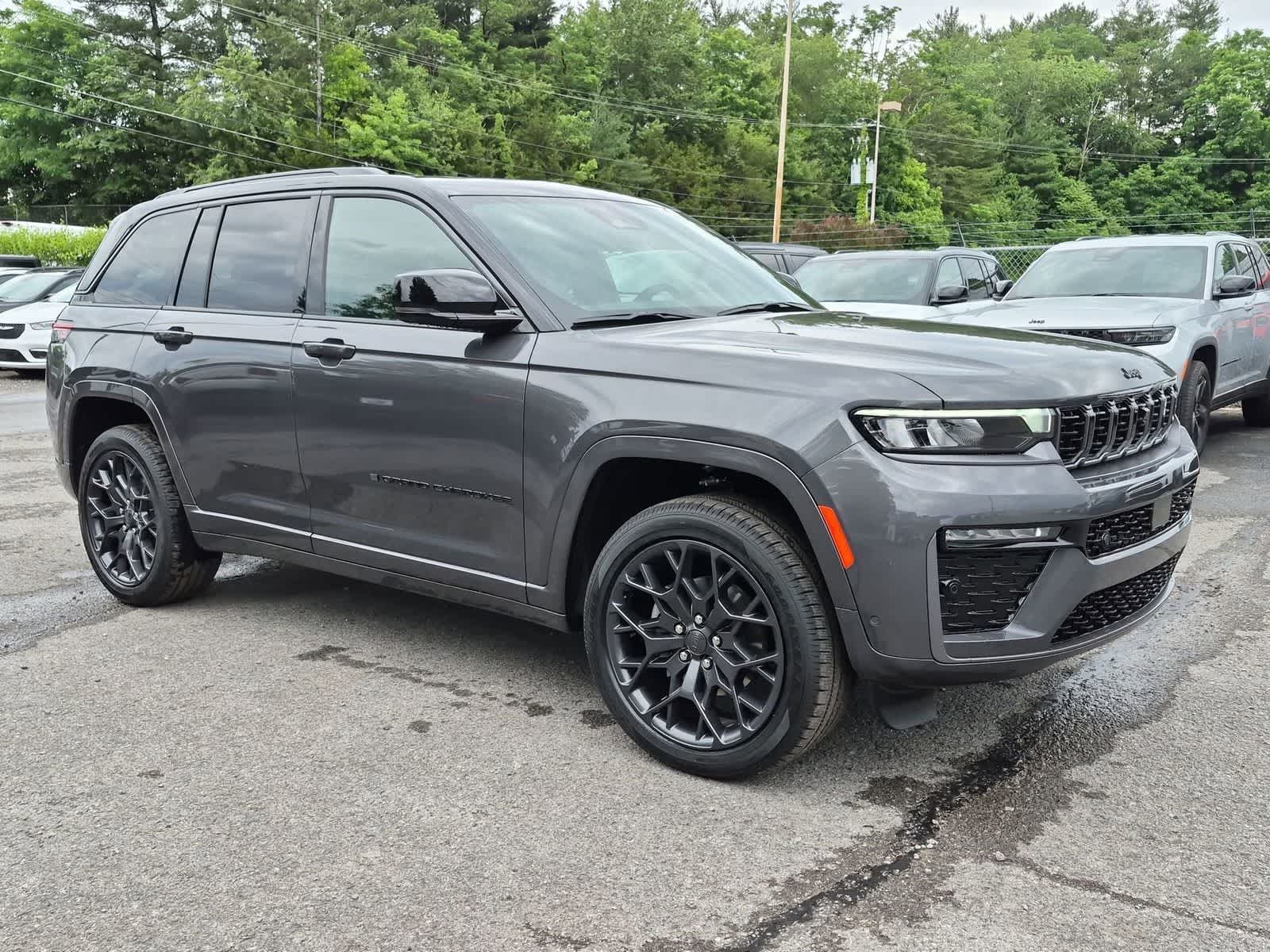 2026 Jeep Grand Cherokee GRAND CHEROKEE SUMMIT 4X4