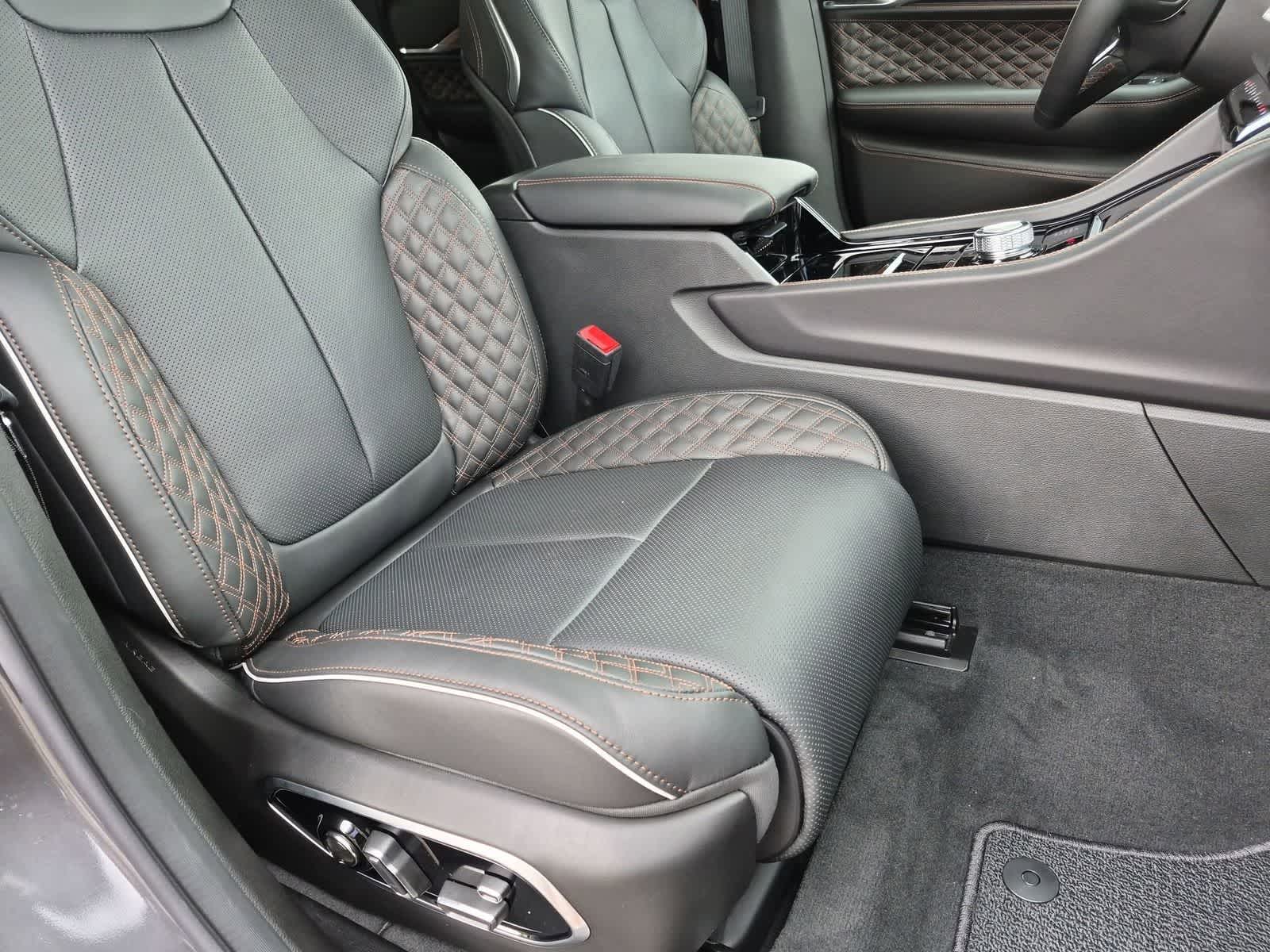 2026 Jeep Grand Cherokee GRAND CHEROKEE SUMMIT 4X4