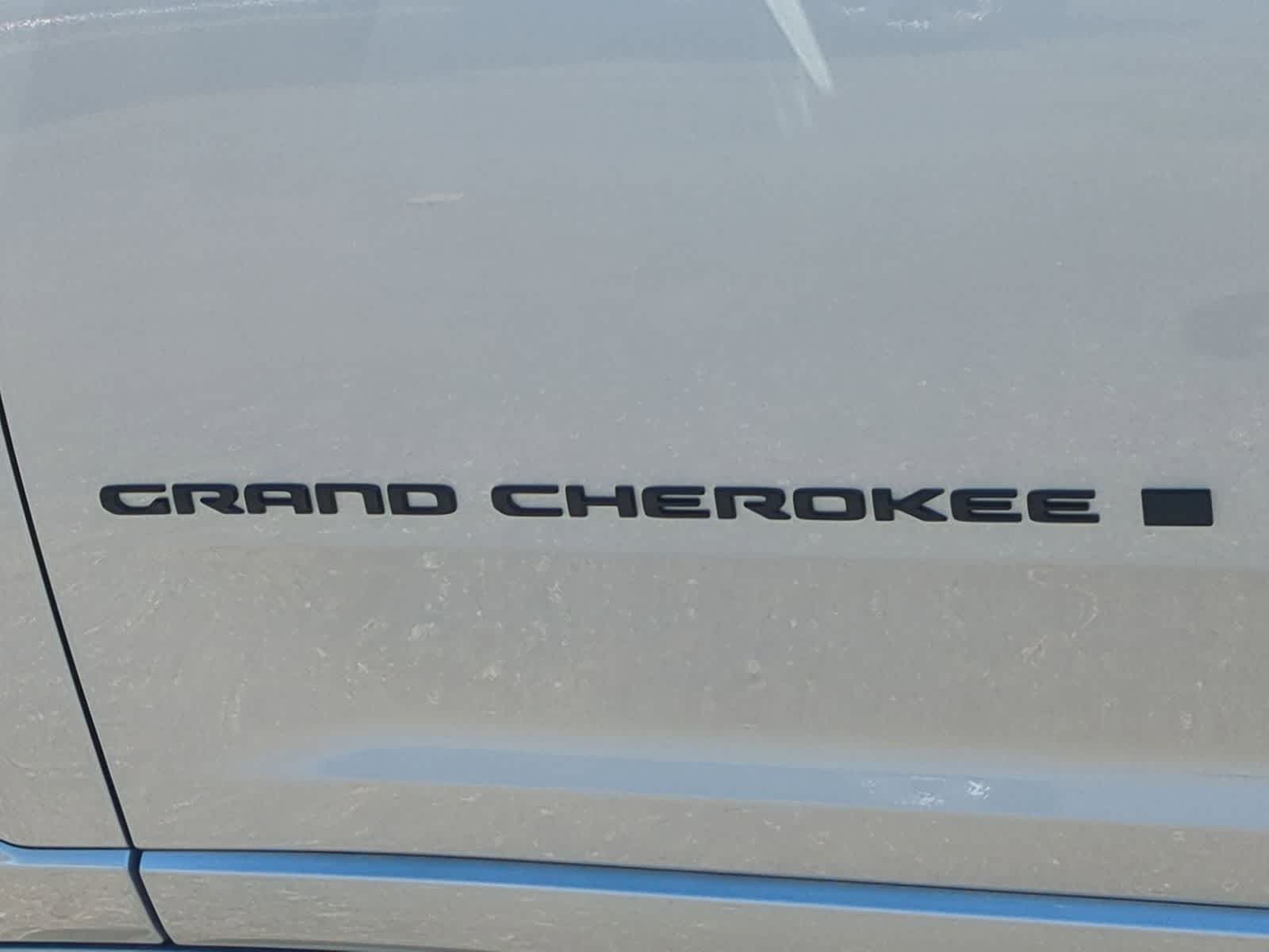 2026 Jeep Grand Cherokee GRAND CHEROKEE SUMMIT 4X4