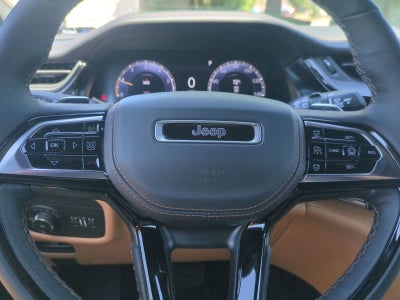2026 Jeep Grand Cherokee GRAND CHEROKEE SUMMIT 4X4