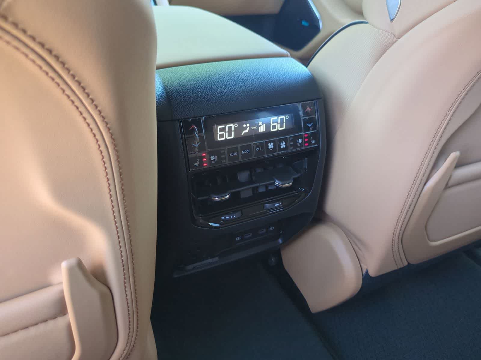 2026 Jeep Grand Cherokee GRAND CHEROKEE SUMMIT 4X4
