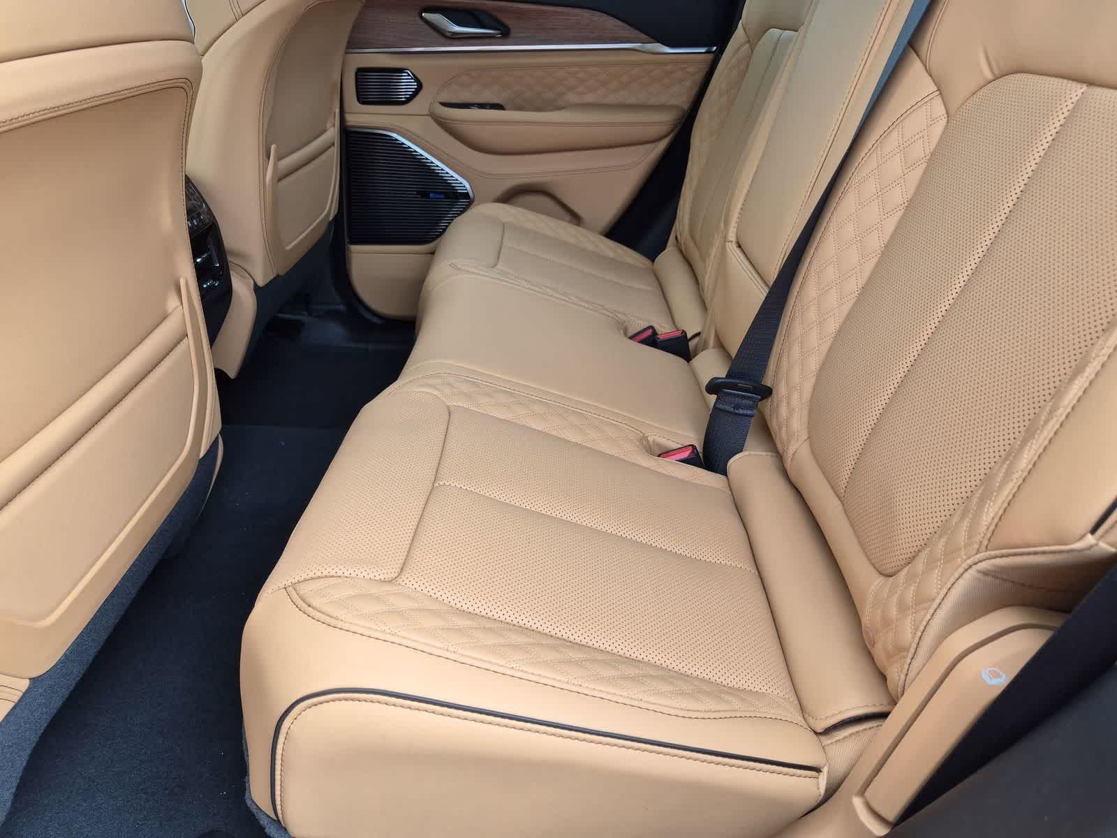 2026 Jeep Grand Cherokee GRAND CHEROKEE SUMMIT 4X4