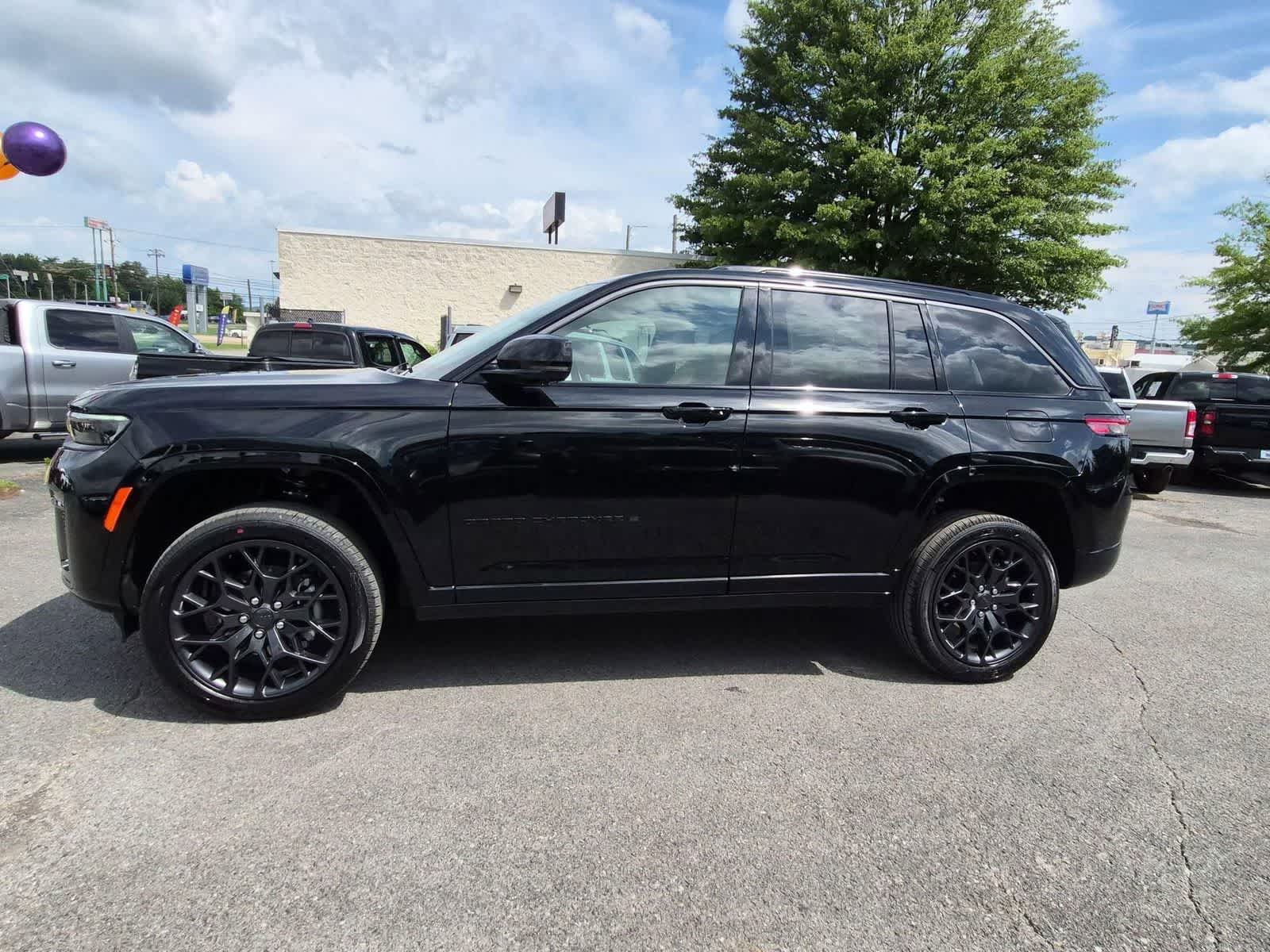 2026 Jeep Grand Cherokee GRAND CHEROKEE SUMMIT 4X4