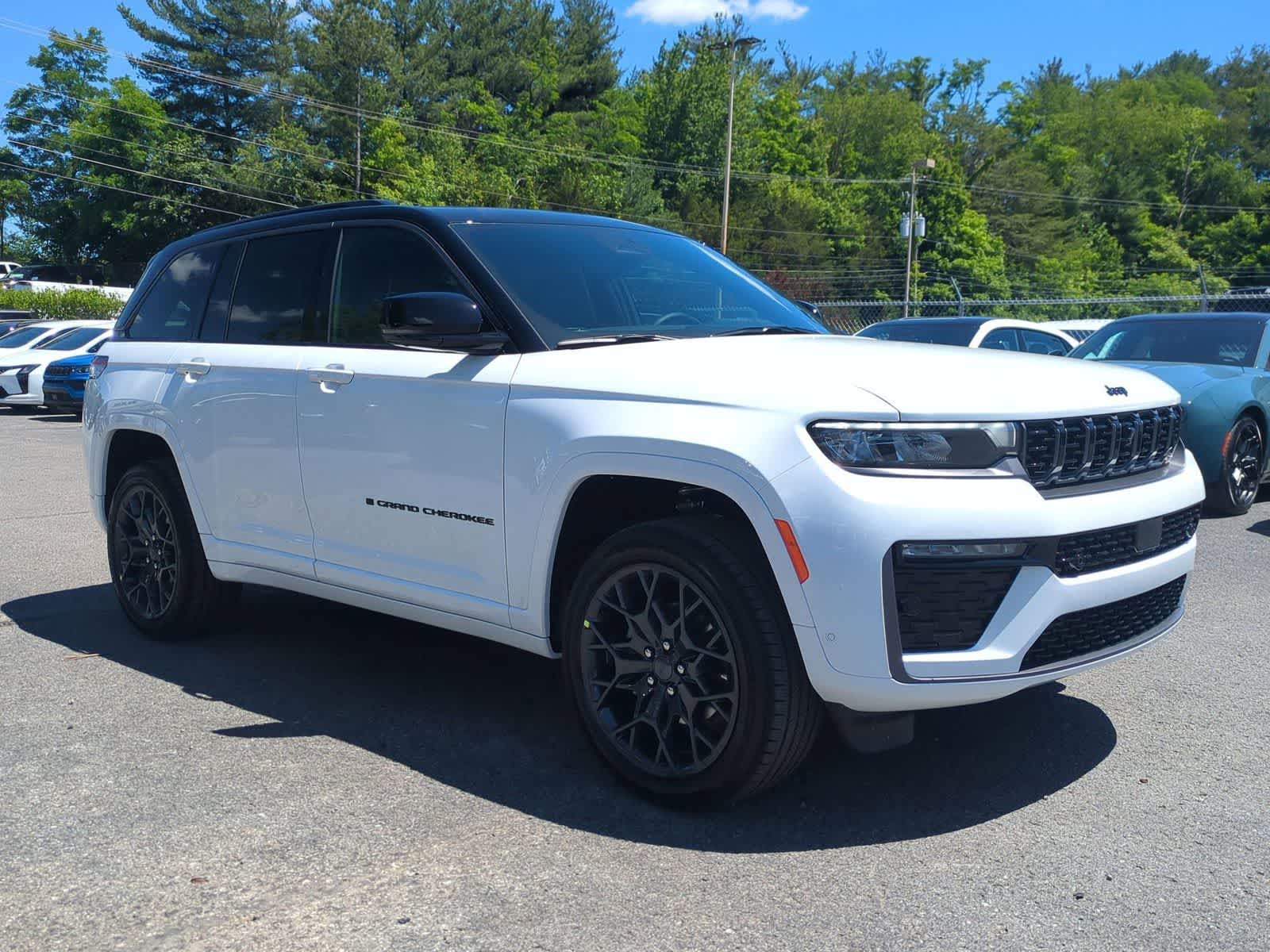 2026 Jeep Grand Cherokee GRAND CHEROKEE SUMMIT 4X4