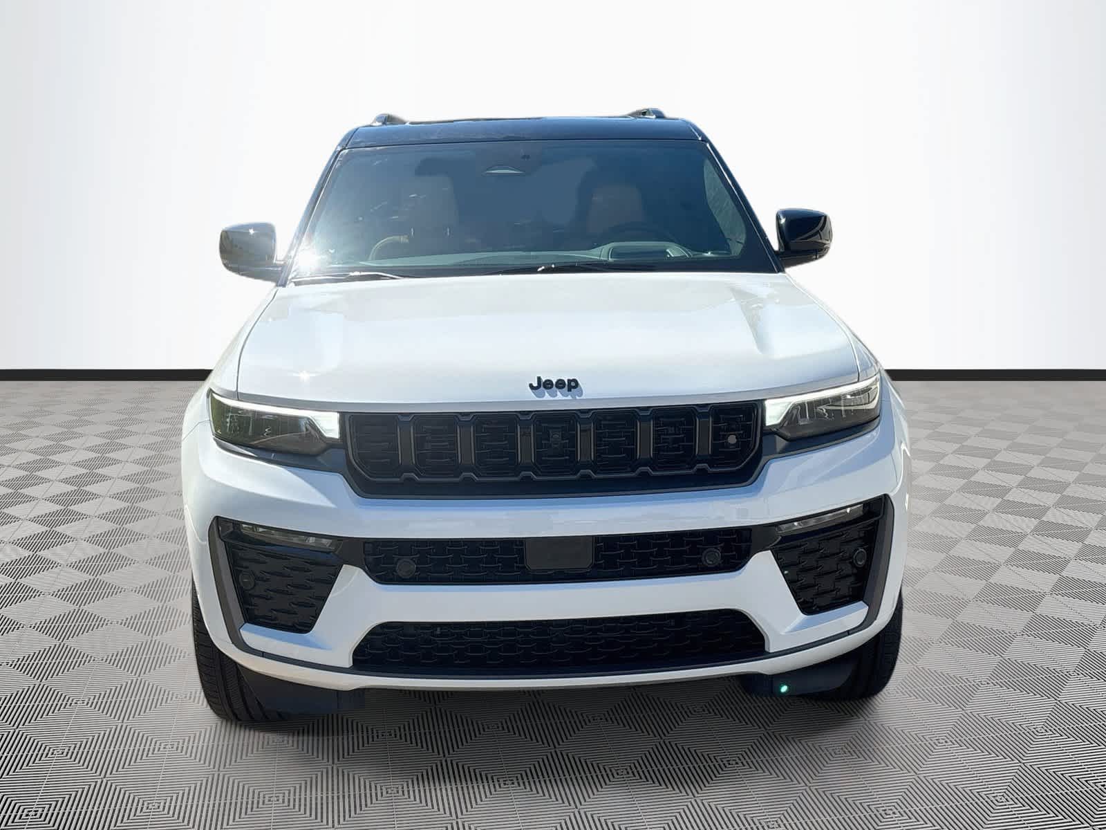 2027 Jeep Grand Cherokee GRAND CHEROKEE SUMMIT 4X4