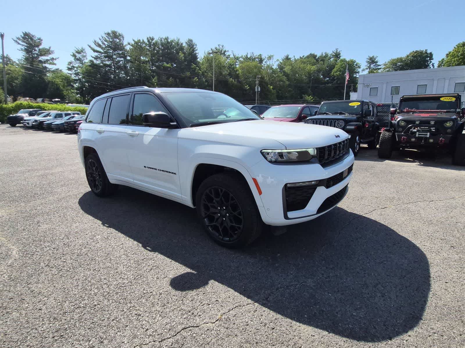 2026 Jeep Grand Cherokee GRAND CHEROKEE SUMMIT 4X4