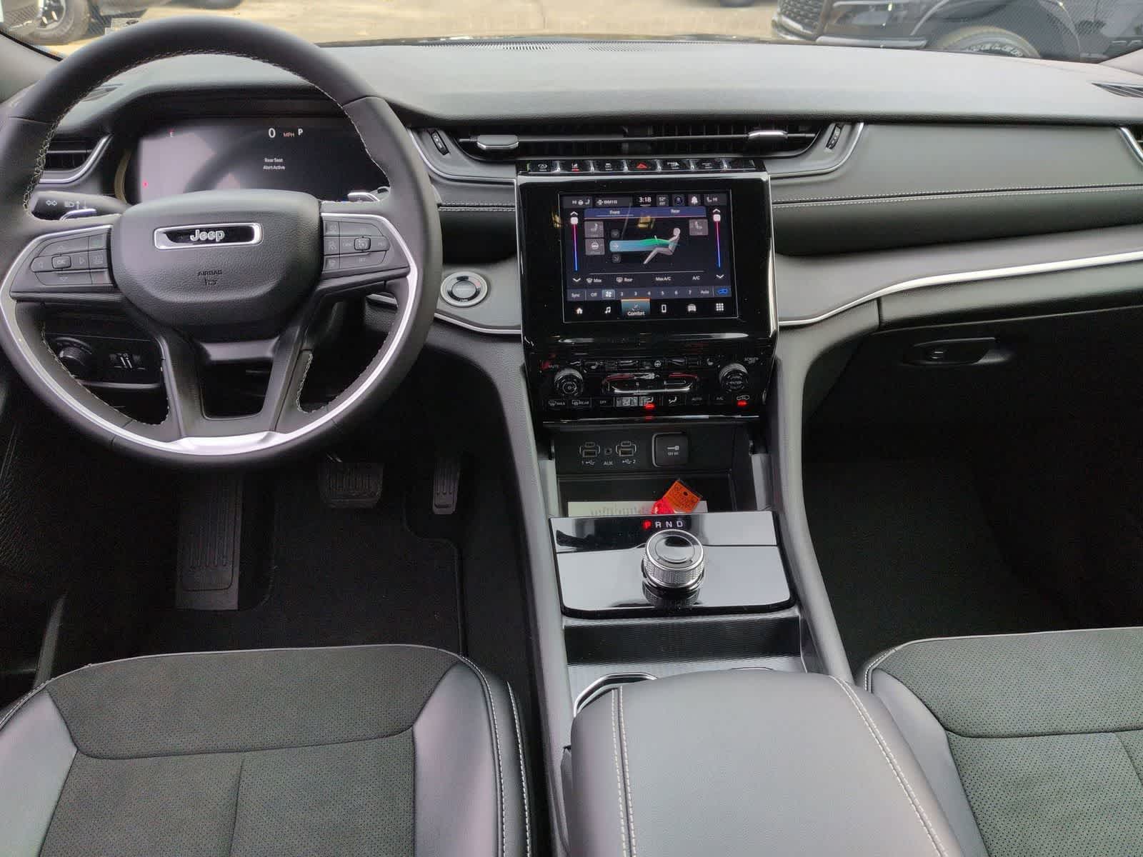 2025 Jeep Grand Cherokee GRAND CHEROKEE L ALTITUDE X 4X4