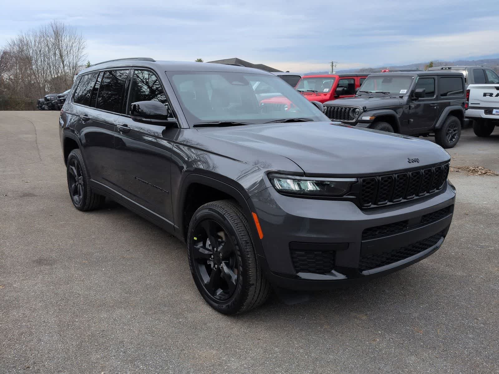 2025 Jeep Grand Cherokee GRAND CHEROKEE L ALTITUDE X 4X4