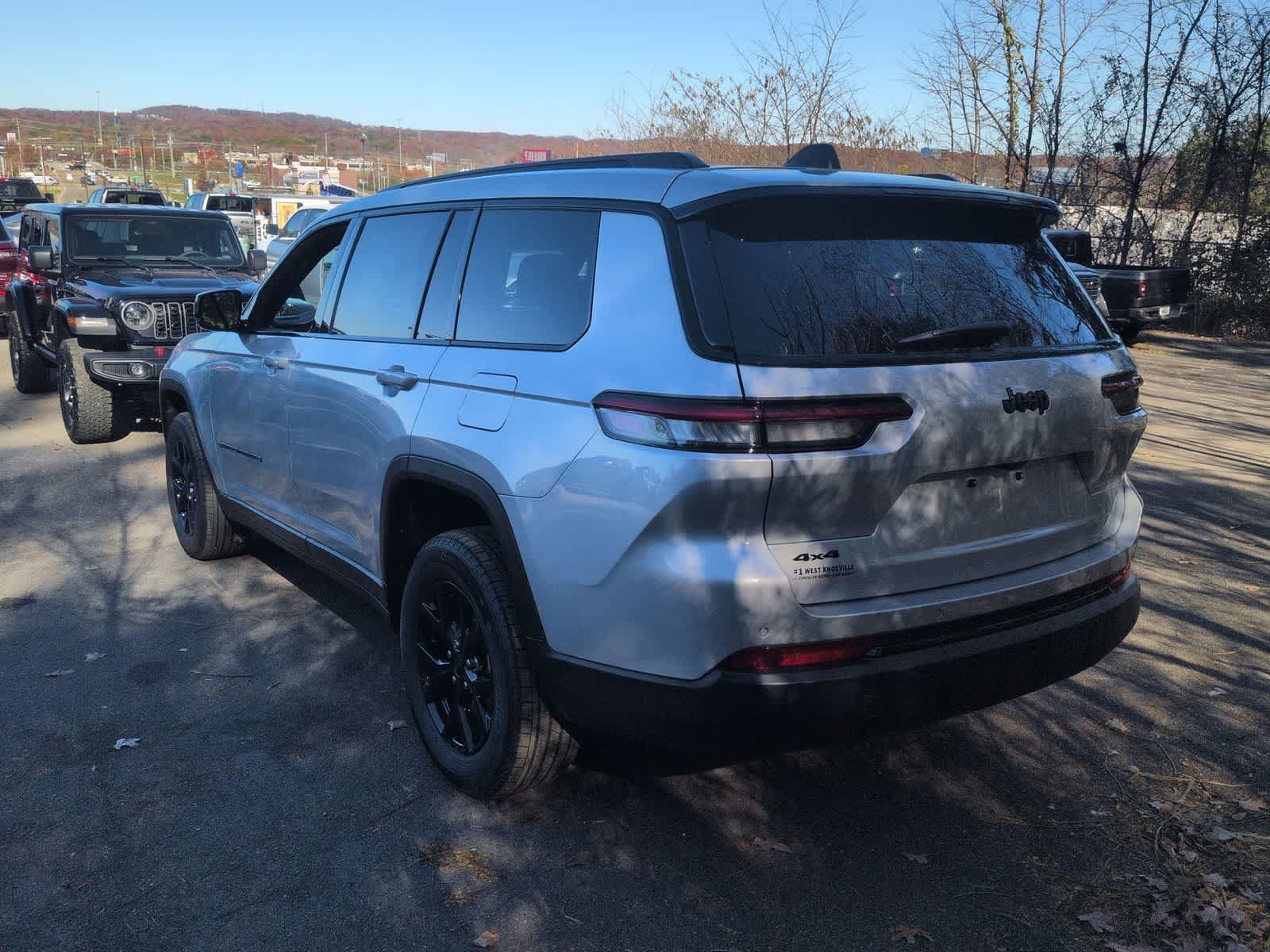 2025 Jeep Grand Cherokee GRAND CHEROKEE L ALTITUDE 4X4