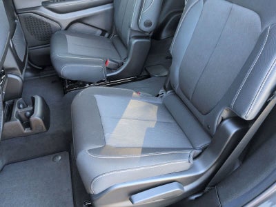 2025 Jeep Grand Cherokee GRAND CHEROKEE L LAREDO X 4X4