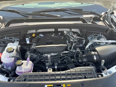2027 Jeep Grand Cherokee GRAND CHEROKEE L LAREDO ALTITUDE 4X4