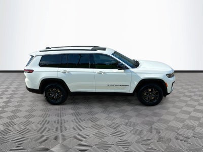 2027 Jeep Grand Cherokee GRAND CHEROKEE L LAREDO ALTITUDE 4X4