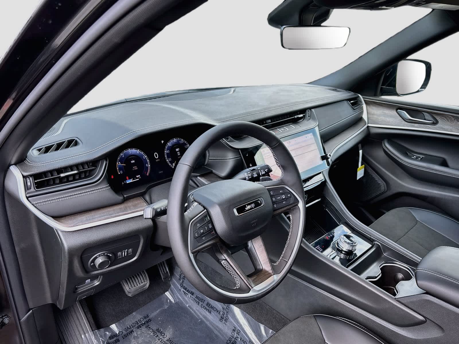 2027 Jeep Grand Cherokee GRAND CHEROKEE L LAREDO ALTITUDE 4X4