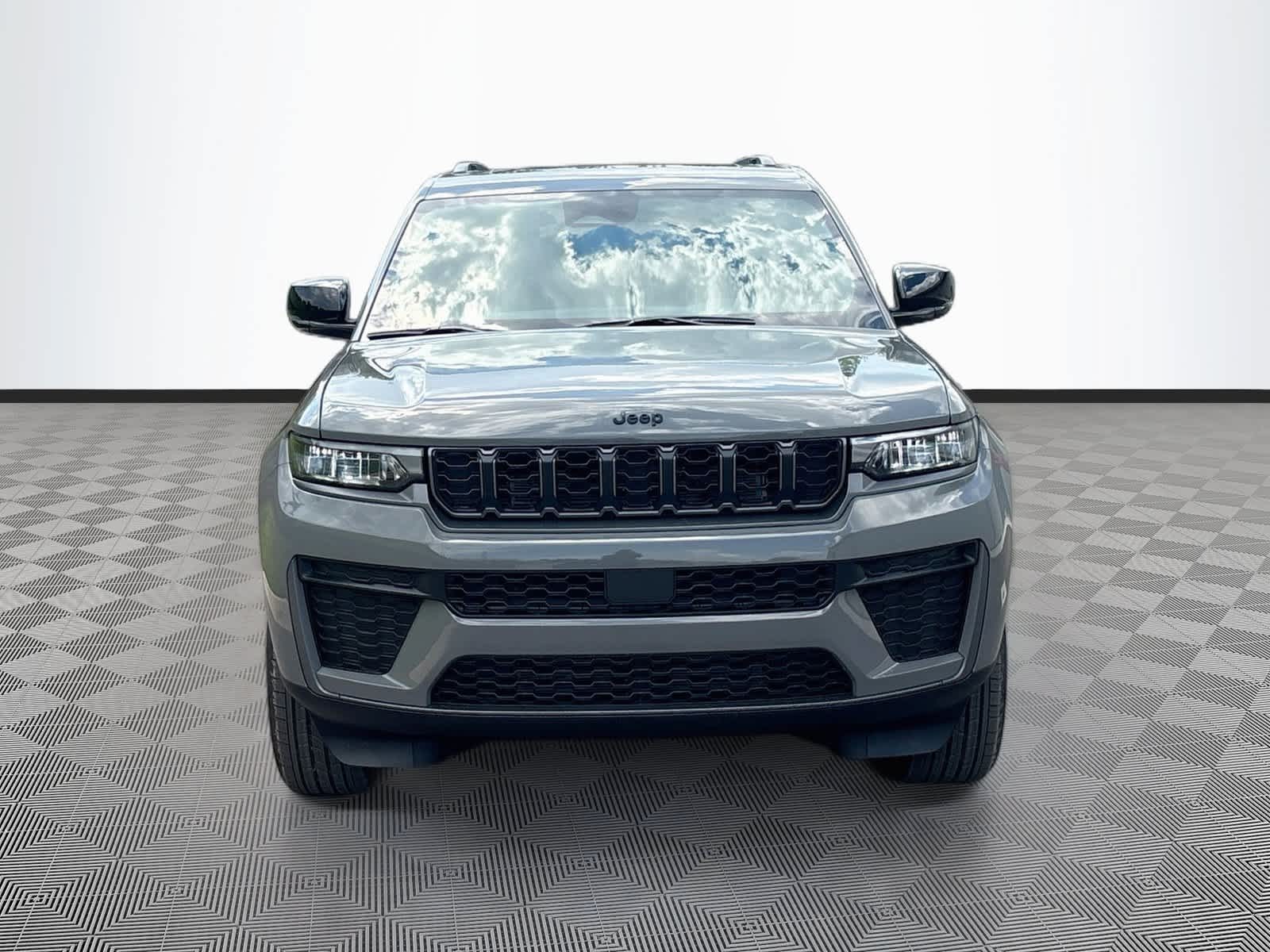 2027 Jeep Grand Cherokee GRAND CHEROKEE L LAREDO ALTITUDE 4X4