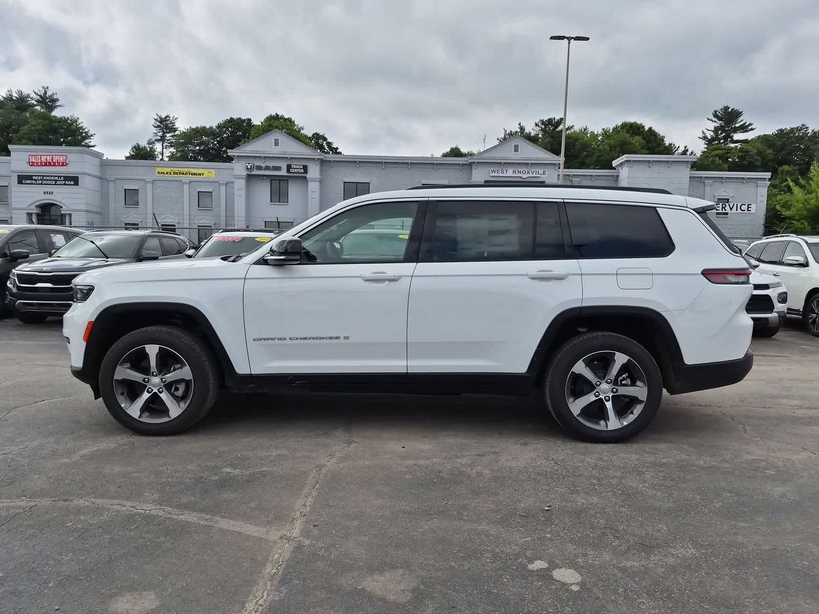 2025 Jeep Grand Cherokee GRAND CHEROKEE L LIMITED 4X4