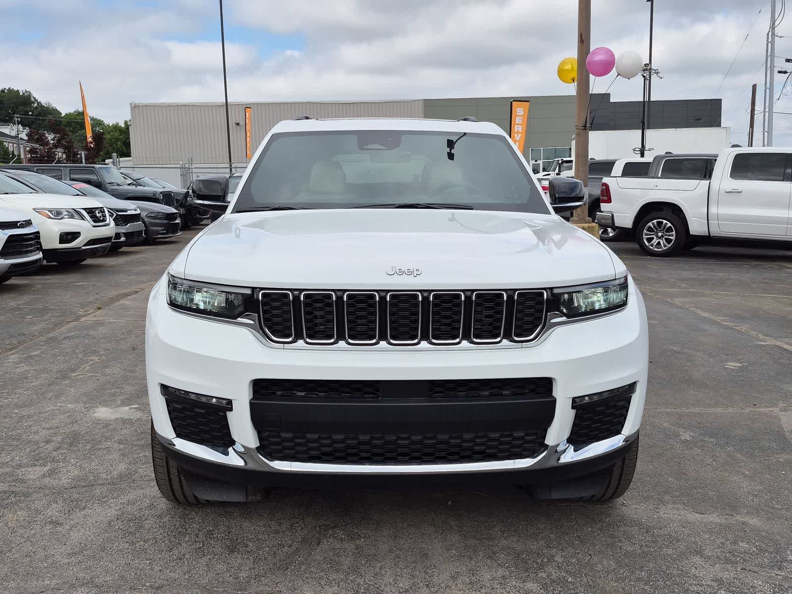 2025 Jeep Grand Cherokee GRAND CHEROKEE L LIMITED 4X4