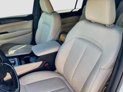 2027 Jeep Grand Cherokee GRAND CHEROKEE L LIMITED 4X4