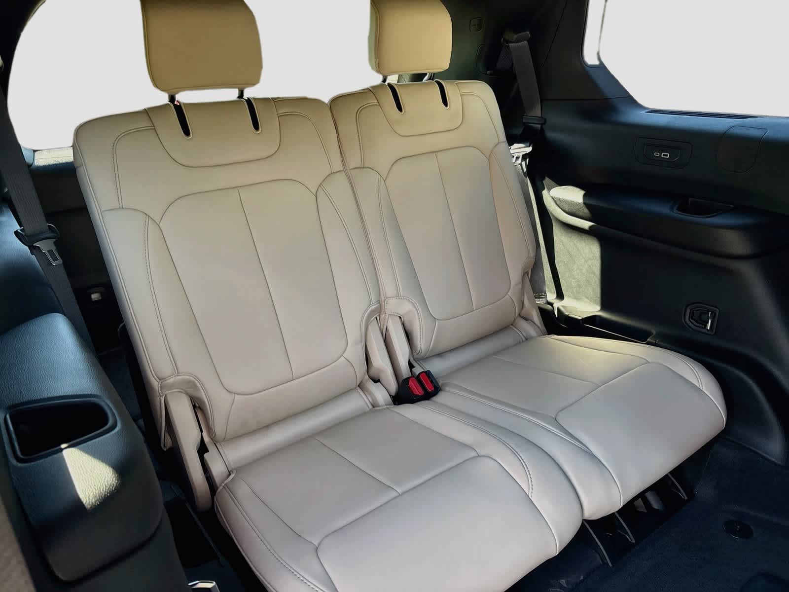 2027 Jeep Grand Cherokee GRAND CHEROKEE L LIMITED 4X4