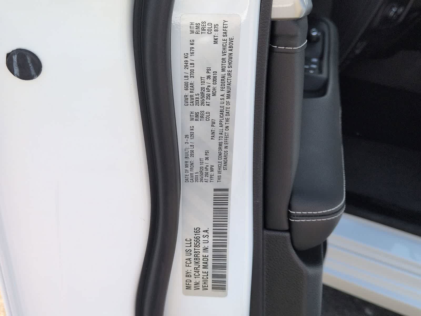 2026 Jeep Grand Cherokee GRAND CHEROKEE L LIMITED RESERVE 4X4