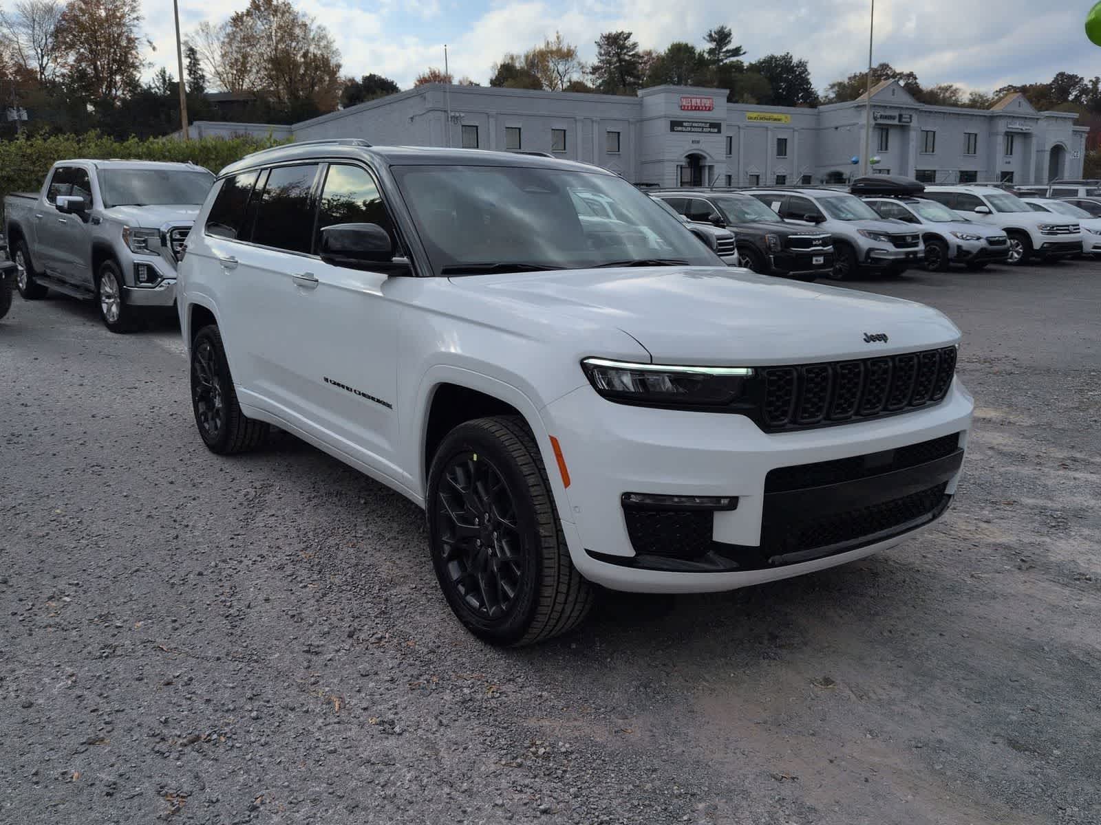 2025 Jeep Grand Cherokee GRAND CHEROKEE L SUMMIT 4X4