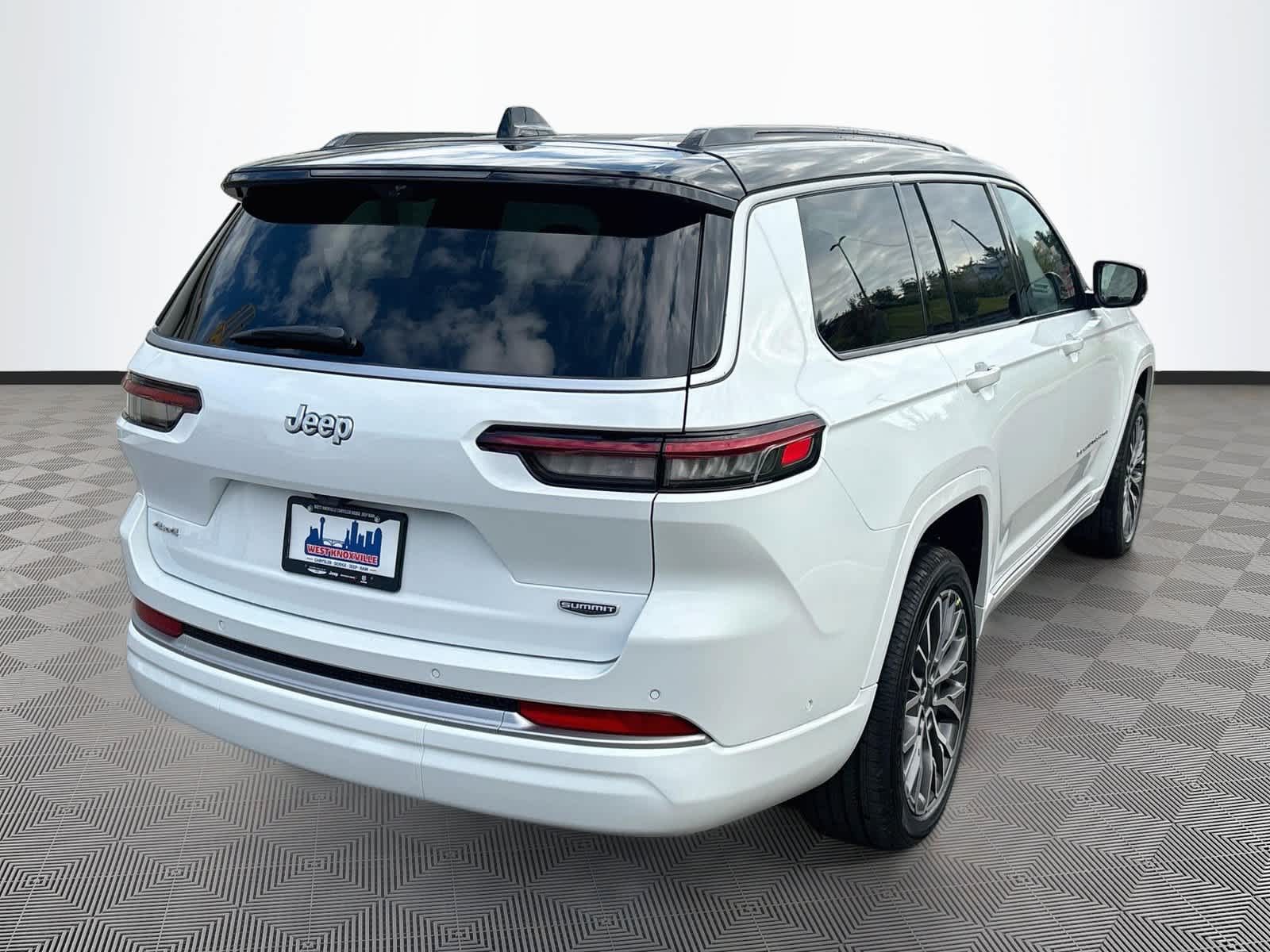 2027 Jeep Grand Cherokee GRAND CHEROKEE L SUMMIT 4X4