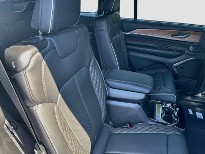 2027 Jeep Grand Cherokee GRAND CHEROKEE L SUMMIT 4X4