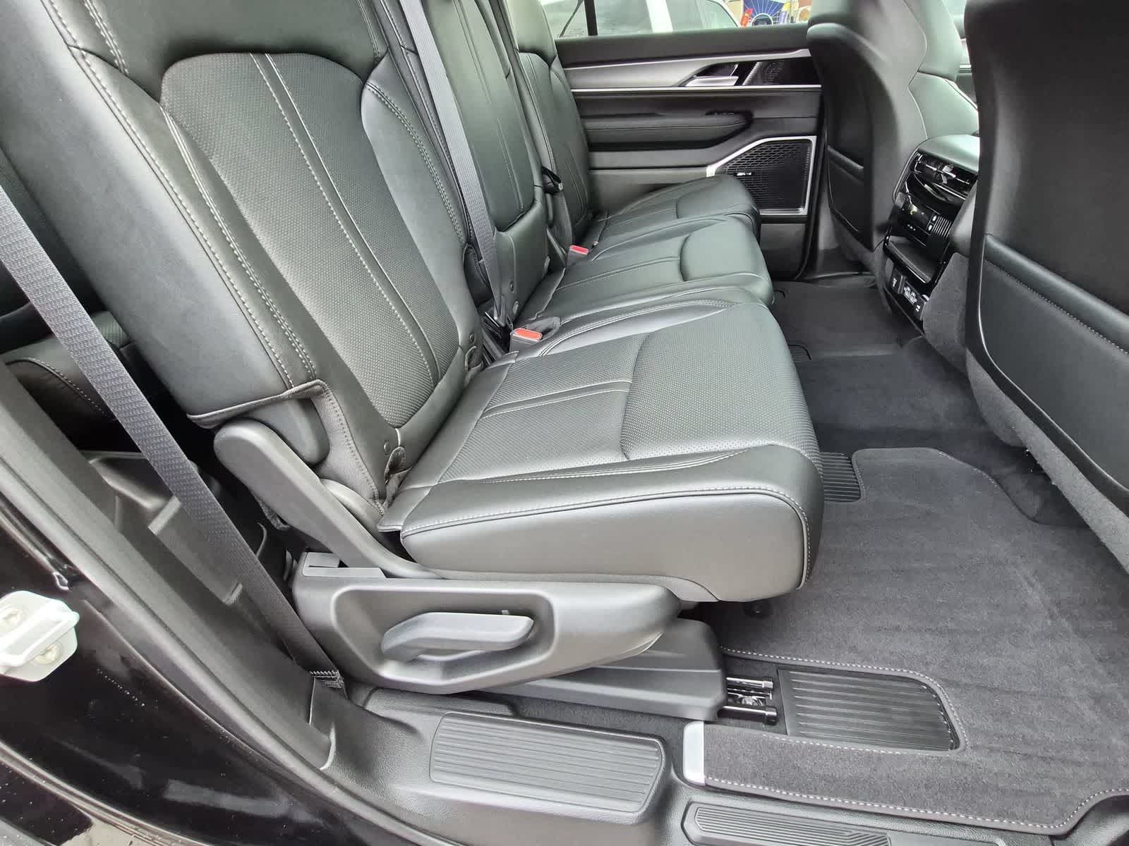 2026 Jeep Grand Wagoneer GRAND WAGONEER L 4X4