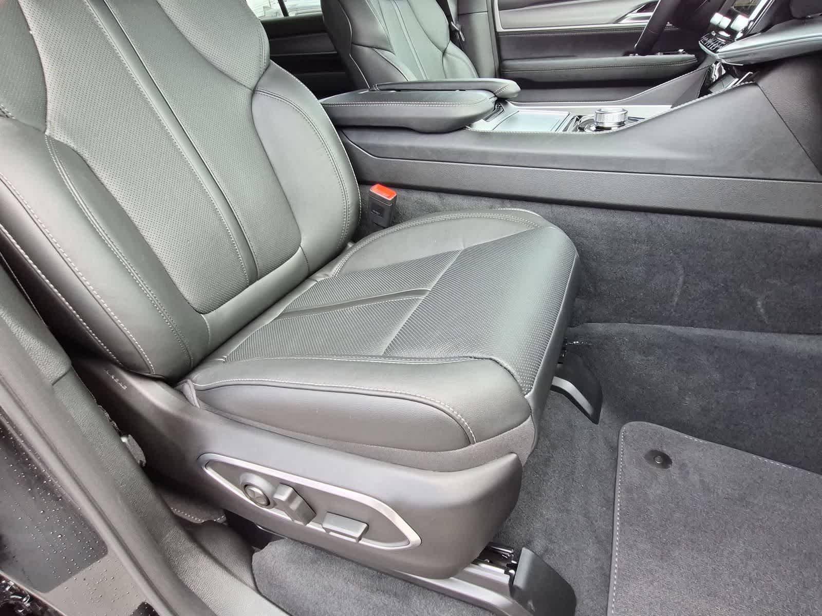 2026 Jeep Grand Wagoneer GRAND WAGONEER L 4X4