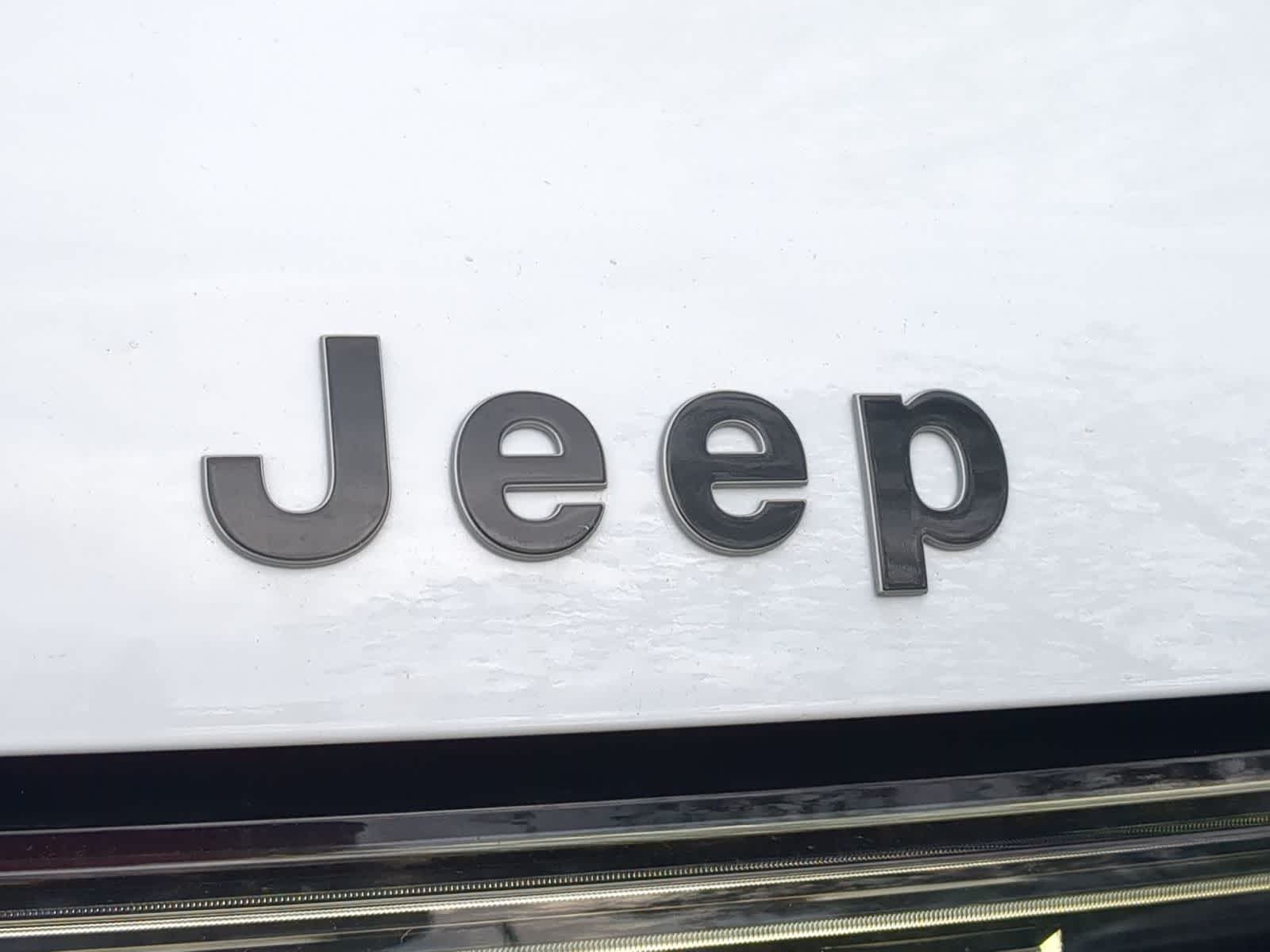 2026 Jeep Grand Wagoneer Limited Reserve