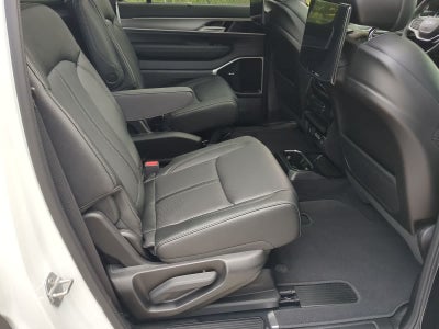 2026 Jeep Grand Wagoneer Limited Reserve