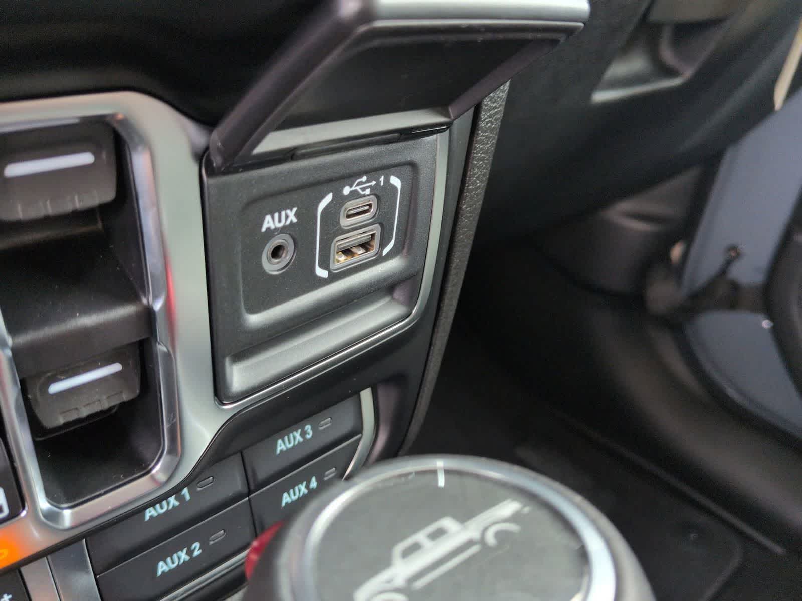 2026 Jeep Gladiator GLADIATOR MOJAVE 4X4