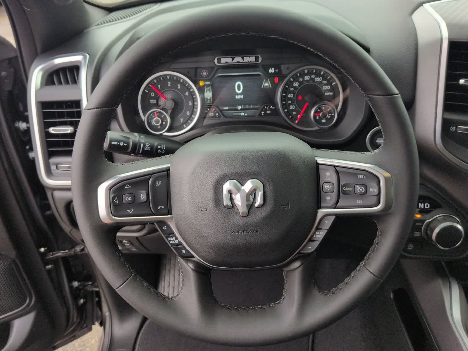 2026 RAM 1500 RAM 1500 BIG HORN CREW CAB 4X4 5'7' BOX